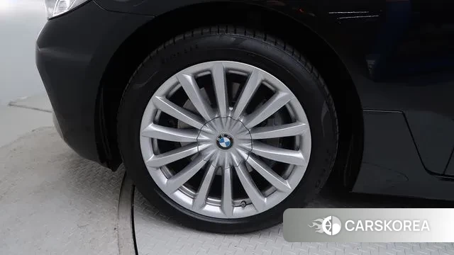 BMW 6 Series GT (G32) id 3412049 из Кореи 15