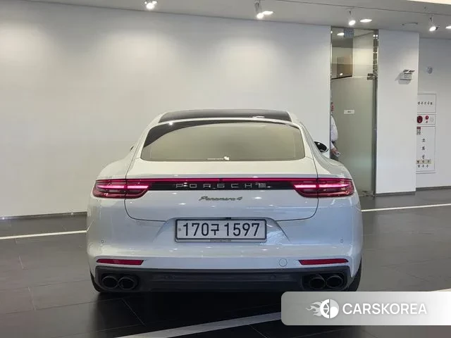 Porsche Panamera (971) 2020 Белый из Кореи, фото 5