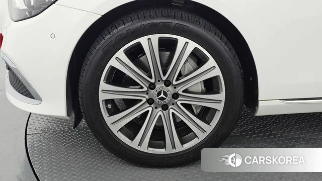 Mercedes-Benz E-Class W213 id 4711282 из Кореи 15