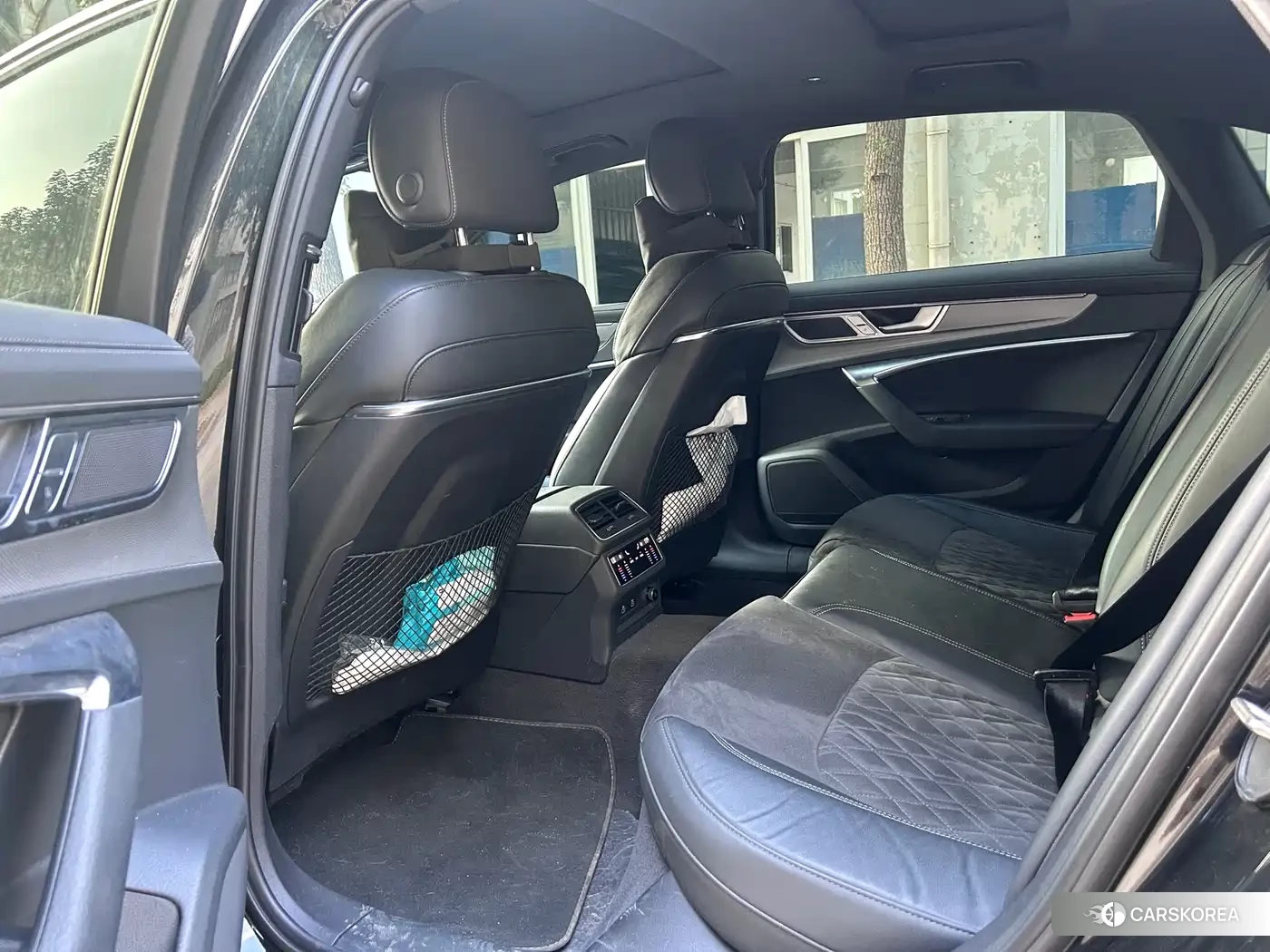 Audi A6L id 4548191 из Китая 10