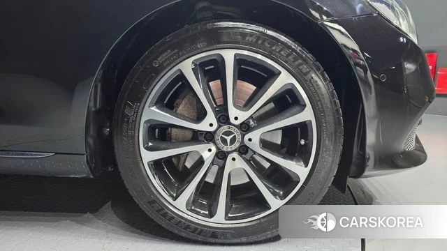 Mercedes-Benz E-Class W213 id 3911545 из Кореи 15