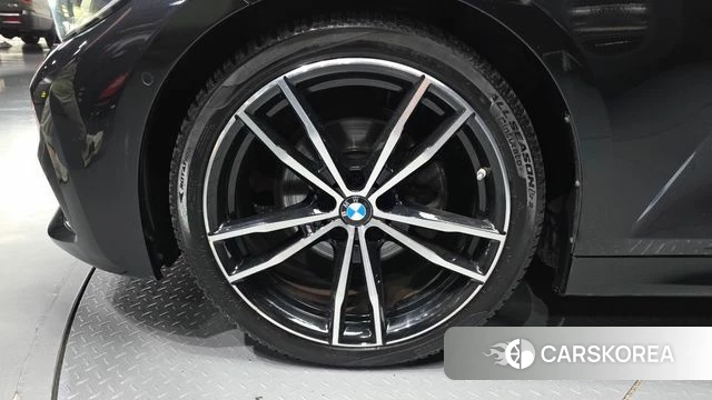 BMW 3 Series (G20) id 4784106 из Кореи 25
