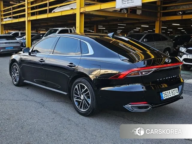 Hyundai The New Grandeur IG id 3733315 из Кореи 10