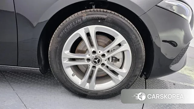 Mercedes-Benz A-Class W177 id 3466927 из Кореи 15