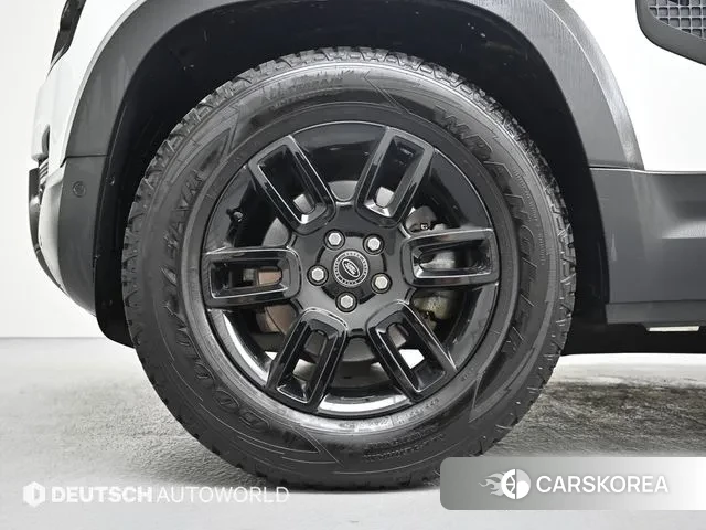 Land Rover Defender (L663) id 3311639 из Кореи 15