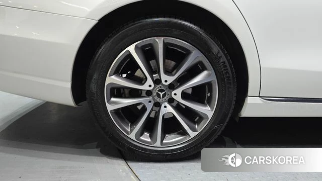 Mercedes-Benz E-Class W213 id 4317958 из Кореи 15