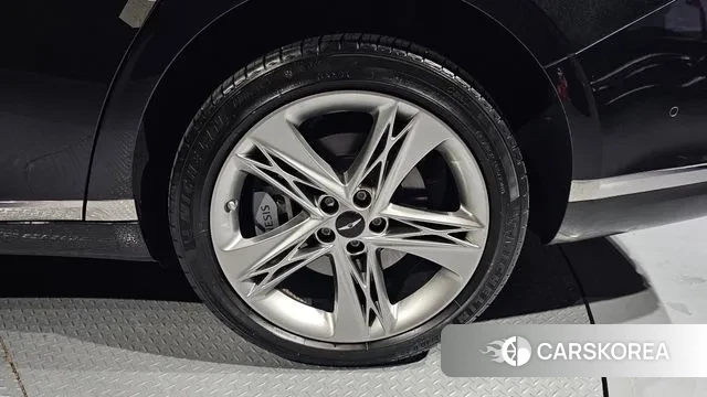 Genesis G90 (RS4) id 3776689 из Кореи 15