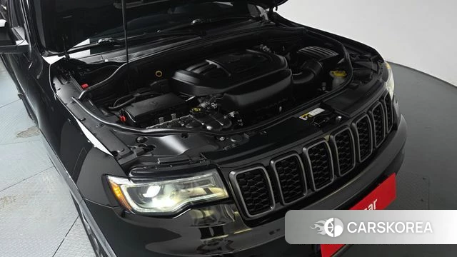 Jeep Grand Cherokee id 4759658 из Кореи 28
