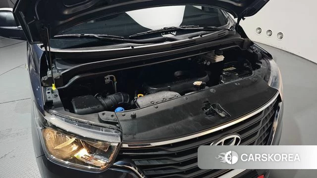 Hyundai The New Grand Starex id 4520782 из Кореи 26