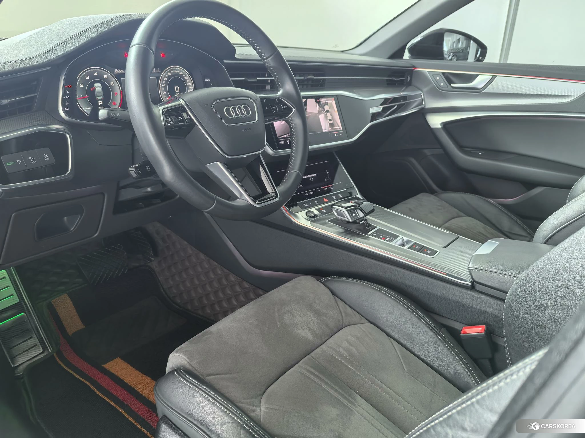 Audi A6L id 4461640 из Китая 12