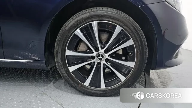 Mercedes-Benz E-Class W213 id 3636174 из Кореи 15