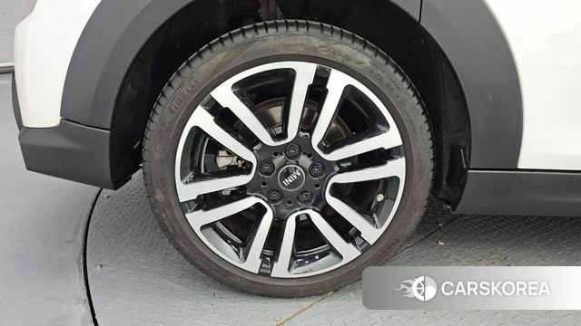 Mini Cooper S id 4623650 из Кореи 25