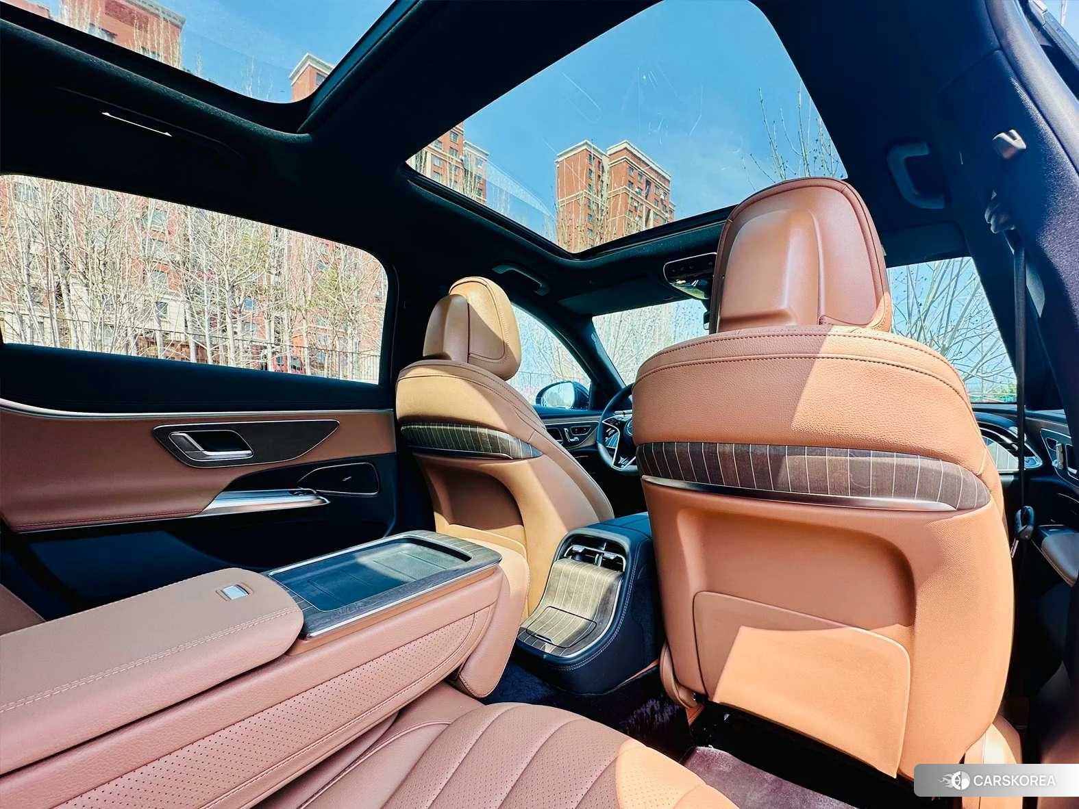 Mercedes-Benz E-class id 4504941 из Китая 19