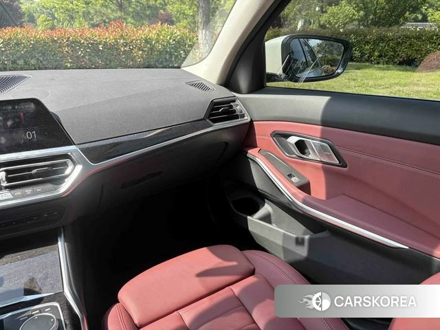 BMW 3 series id 4273157 из Китая 17