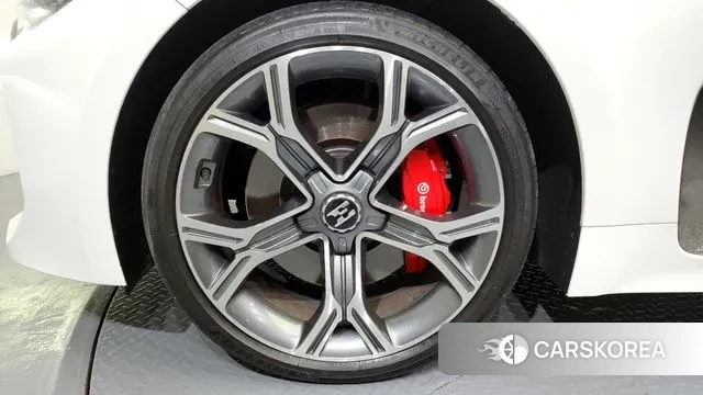 Kia Stinger id 3465150 из Кореи 15