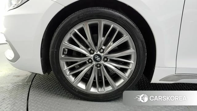 Hyundai Grandeur IG id 3886026 из Кореи 16