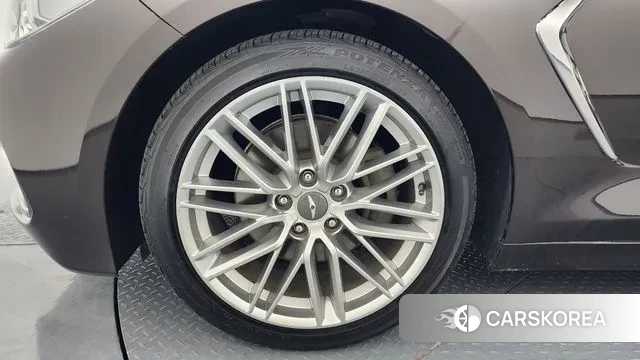 Genesis G70 id 3736992 из Кореи 15