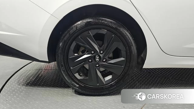 Hyundai Avante (CN7) id 4469642 из Кореи 15