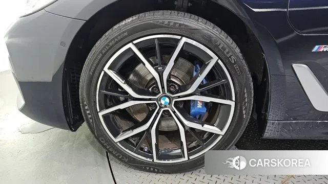 BMW 5 Series (G30) id 2999559 из Кореи 15