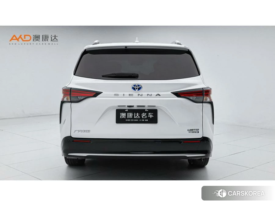 Toyota Sienna 2023 Белый из Китая, фото 6