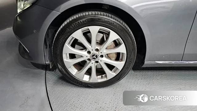 Mercedes-Benz E-Class W213 id 3413145 из Кореи 15