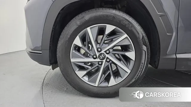 Hyundai Tucson (NX4) id 3591896 из Кореи 15