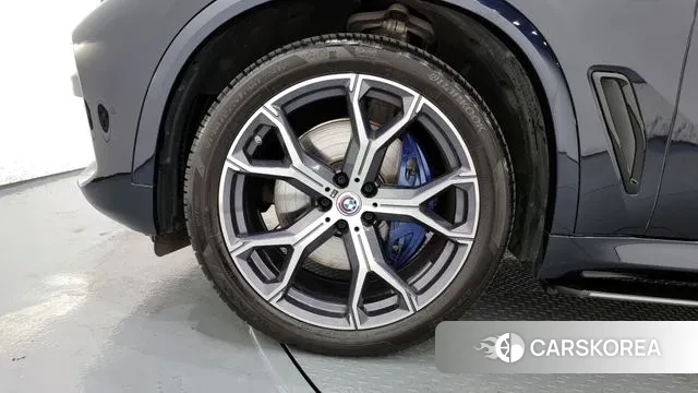 BMW X5 (G05) id 2964277 из Кореи 15