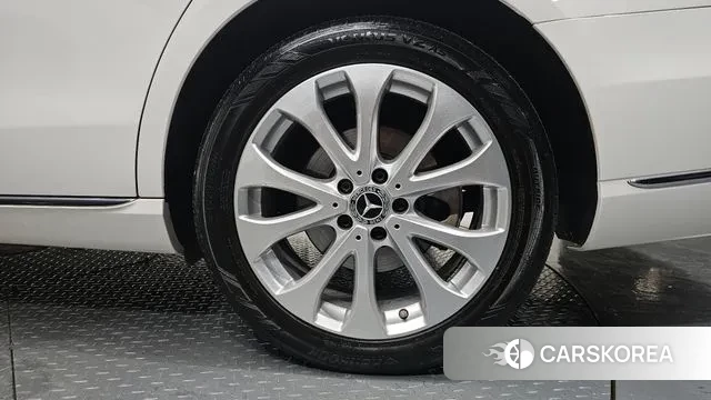 Mercedes-Benz E-Class W213 id 3156889 из Кореи 15