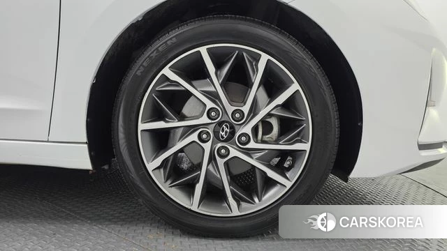 Hyundai The New Avante AD id 3795624 из Кореи 15