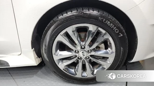 Kia All New Carnival id 3408205 из Кореи 15