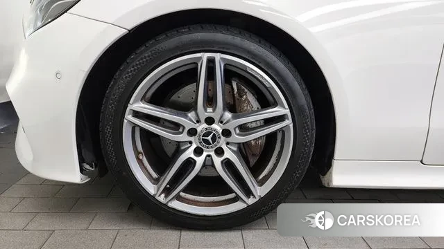 Mercedes-Benz E-Class W213 id 3101924 из Кореи 15
