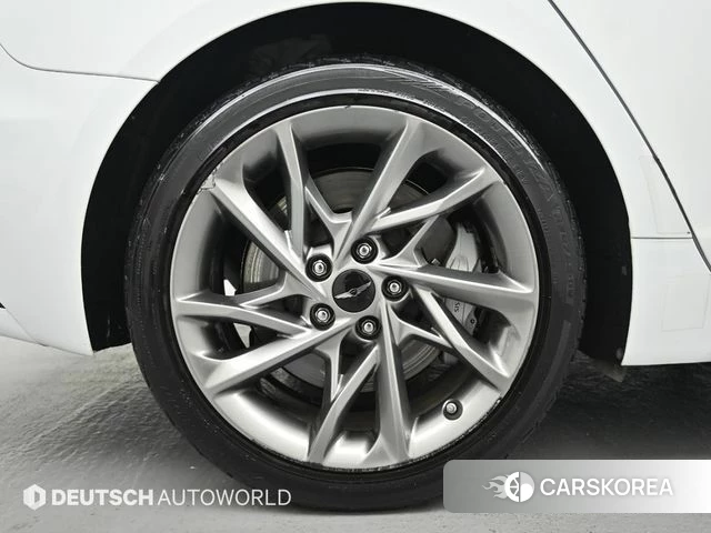 Genesis The New G70 id 4691720 из Кореи 15