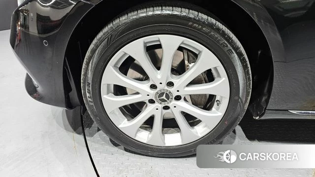 Mercedes-Benz E-Class W213 id 4225354 из Кореи 15