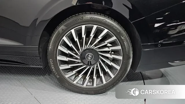 Hyundai Grandeur Hybrid (GN7) id 3377887 из Кореи 15