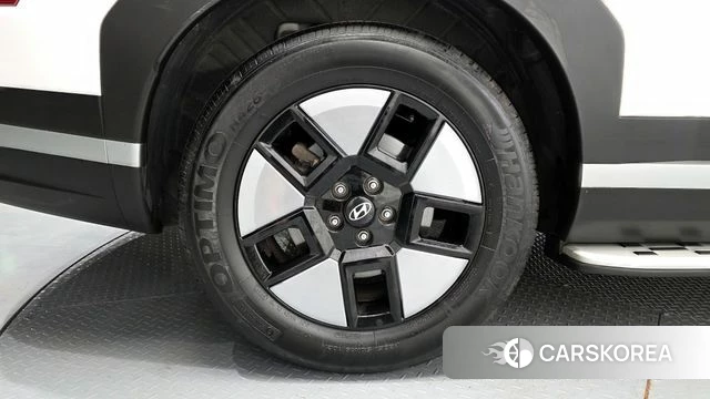 Hyundai Santa Fe (MX5) id 4280566 из Кореи 32