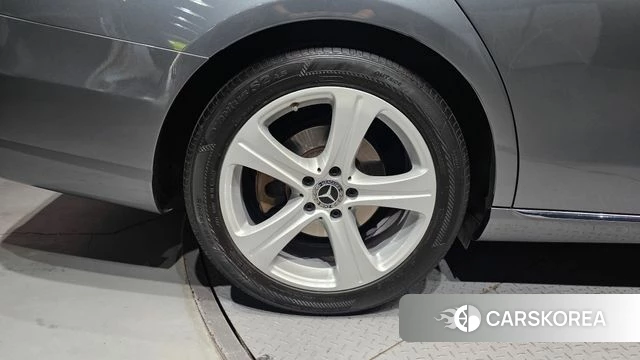 Mercedes-Benz E-Class W213 id 4520959 из Кореи 25