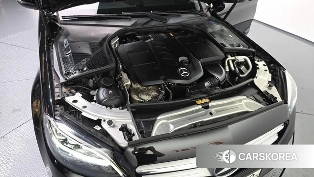 Mercedes-Benz C-Class W205 id 4294954 из Кореи 25