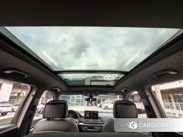 Audi Q5L id 3939262 из Китая 14