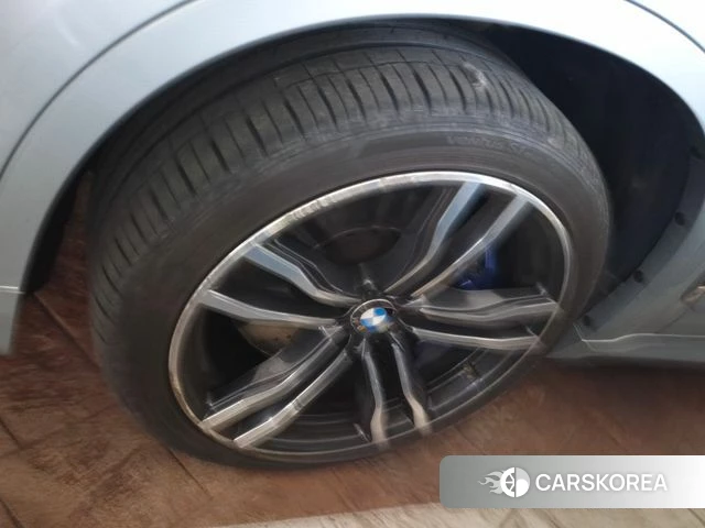 BMW X6M (F16) 2019 Небесно-голубой из Кореи, фото 5