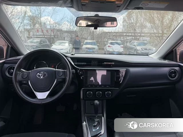 Toyota Corolla 2018 Белый из Китая, фото 5
