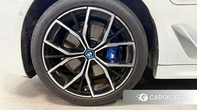 BMW 5 Series (G30) id 4511330 из Кореи 15