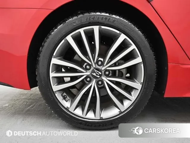 Kia Stinger id 3718709 из Кореи 15