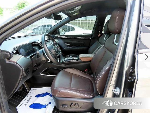 Hyundai Tucson (NX4) 2023 Серебристо-серый из Кореи, фото 5