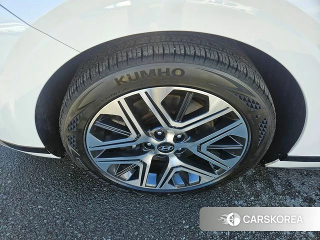 Hyundai Grandeur (GN7) id 3919692 из Кореи 15