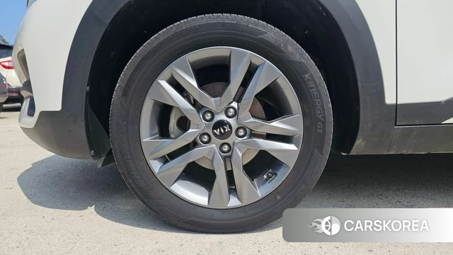 Kia Seltos id 4535993 из Кореи 15