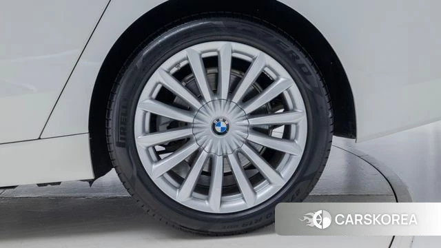 BMW 6 Series GT (G32) id 4930238 из Кореи 15