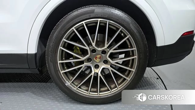 Porsche Cayenne (PO536) id 3903250 из Кореи 15