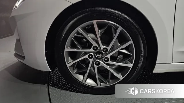 Hyundai The New Avante AD id 3330530 из Кореи 15