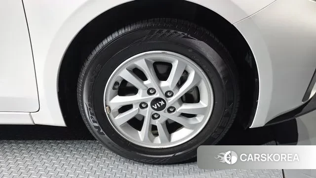 Kia Come New K3 id 3753570 из Кореи 15