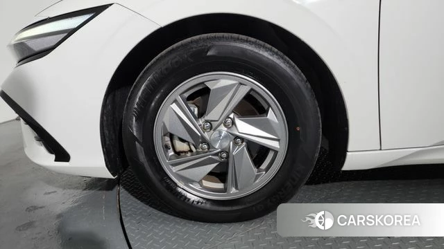 Hyundai The New Avante (CN7) id 4590562 из Кореи 28